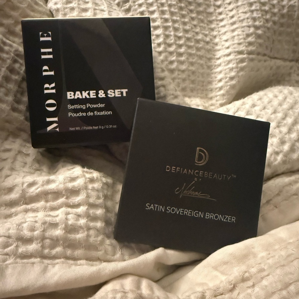 Morphe Setting Powder and Defiance Beauty Bronzer Set